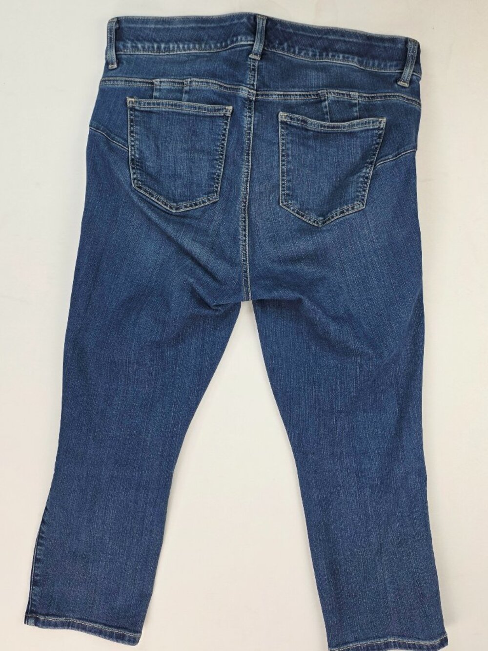 Torrid Crop Bombshell Skinny Premium Stretch Women Size 12 Blue 22" Inseam Jeans